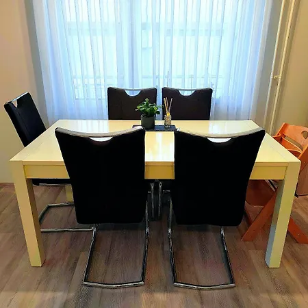 Modern Apartment With Free Parking & Terrace Near Ljubljana Apartma